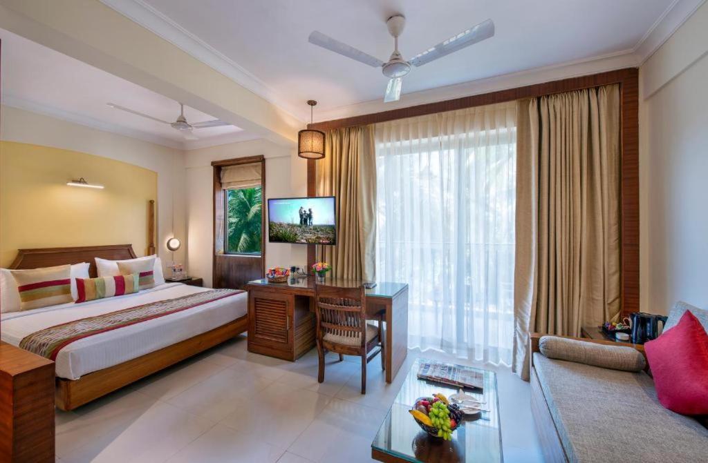 Sea Breeze Max Resort & Spa Madgaon Bagian luar foto