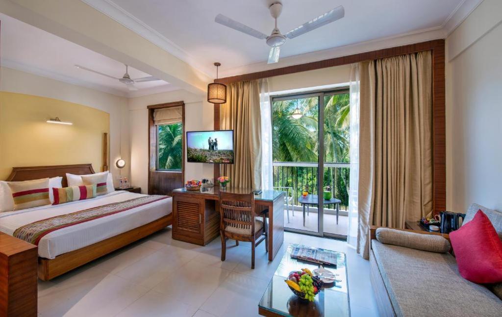 Sea Breeze Max Resort & Spa Madgaon Bagian luar foto
